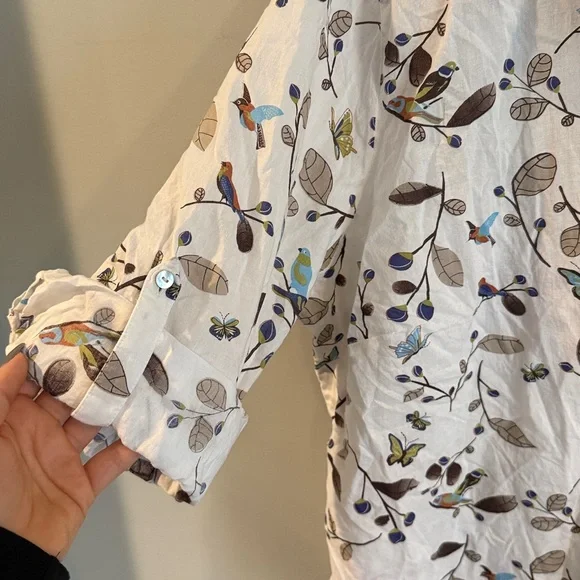 Preswick & Moore | Floral, Butterfly, Bird Button-Up Blouse - White and Blue - Picture 3 of 11